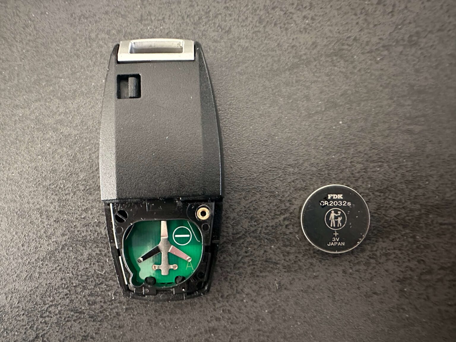 【レビュー】玄関ドアのスマートキーのメリット・デメリット 種類別で解説！ もの好きブログ