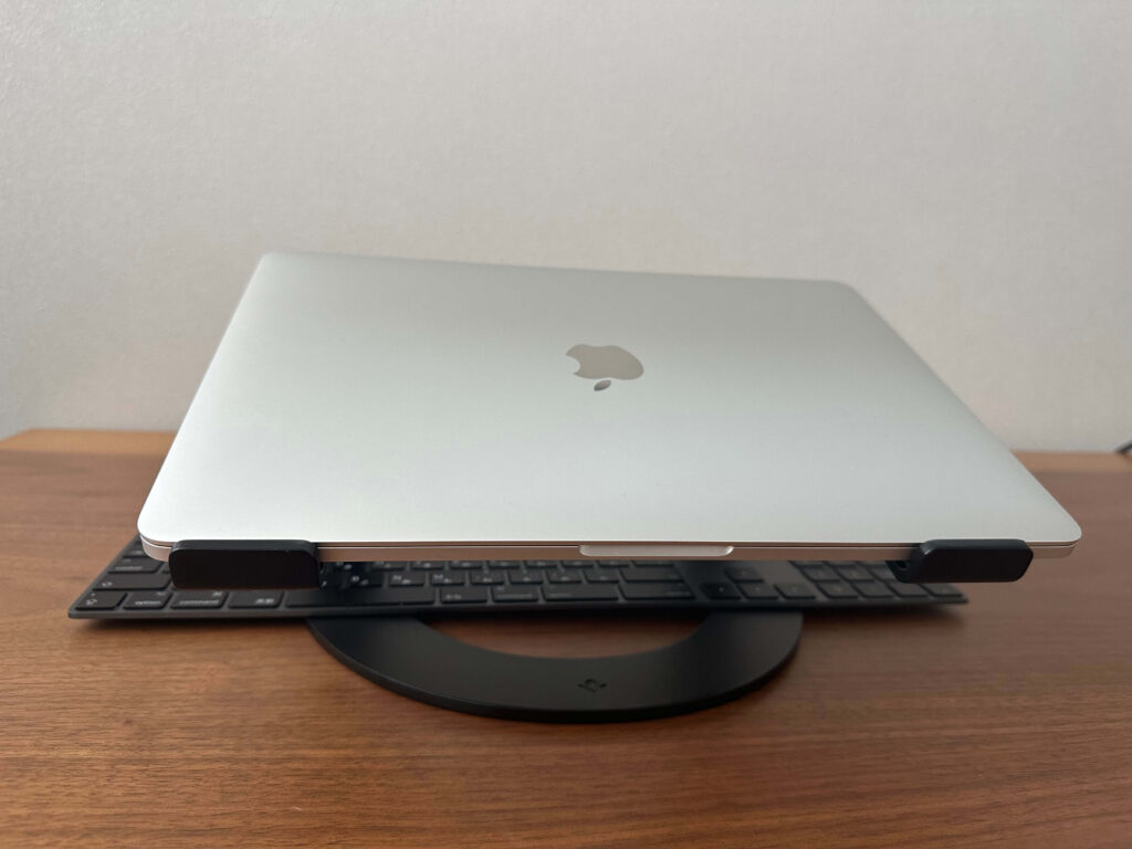 twelve south curve stand for macbookの収納